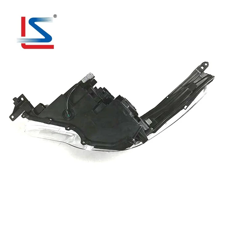 TOYOTA FORTUNER 2018 auto head lamp